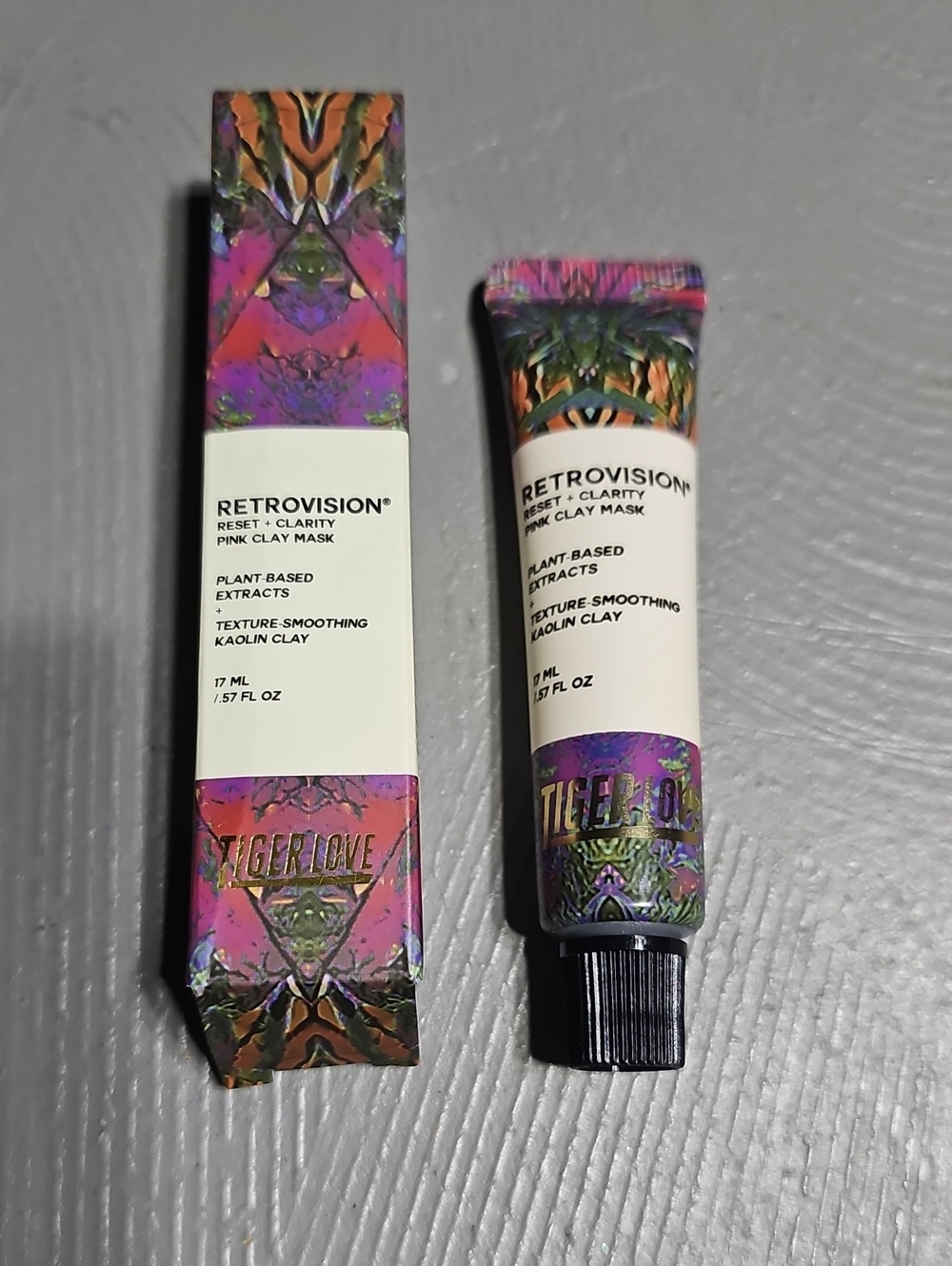 Tiger Love Retrovision Reset + Clarity Pink Clay Mask Travel Size
